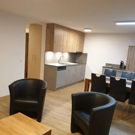 Lägenhet Ferienhaus Adonis Saas-Grund