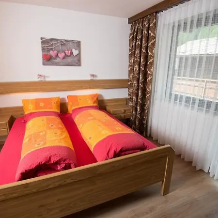 Lägenhet Ferienhaus Adonis Saas-Grund