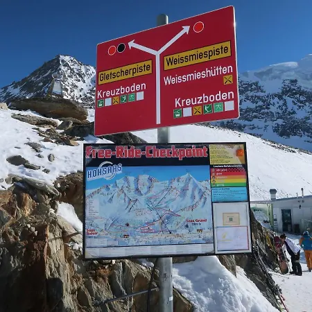 Ferienhaus Adonis Lägenhet Saas-Grund